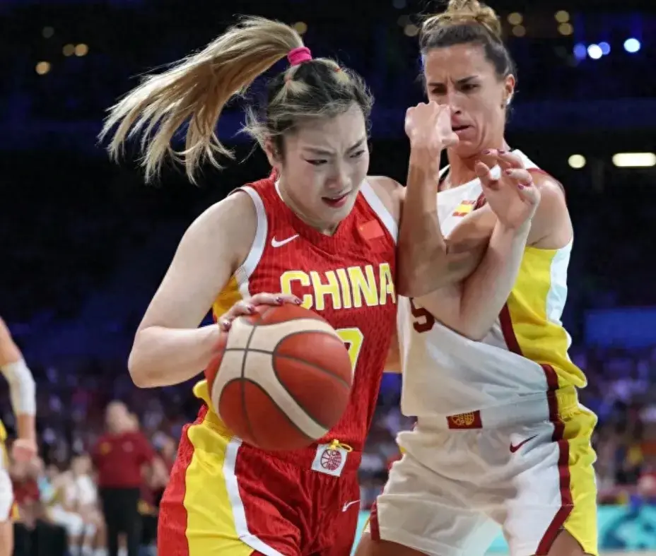 中国女篮无缘8强小组赛出局首战被逆转太可惜